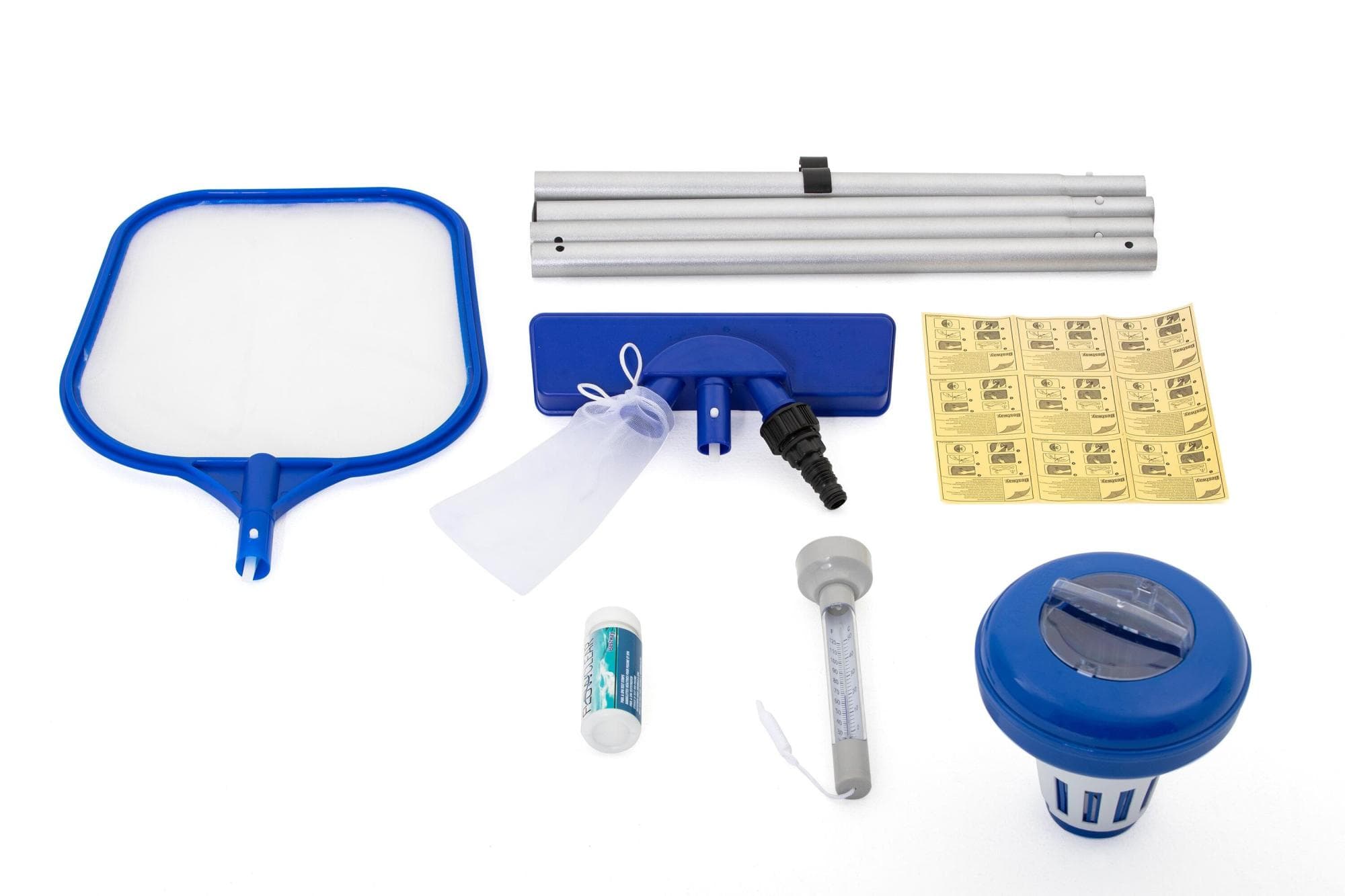 Set accessori per la pulizia della piscina